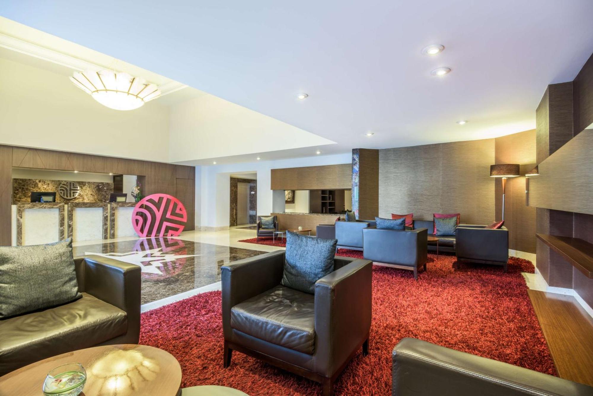 Nh Collection Bogota Andino Royal Hotel Exterior foto The lounge at the airport