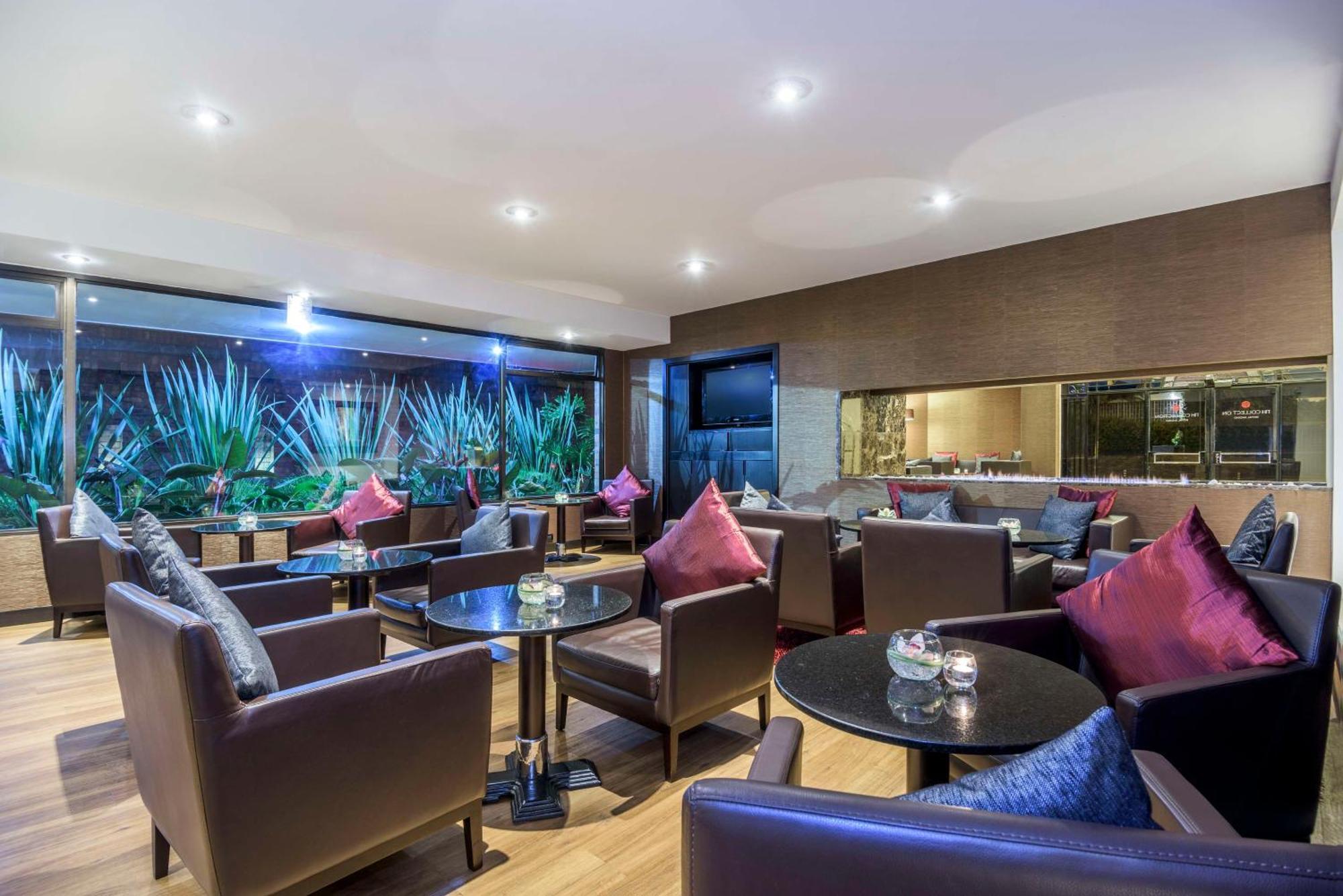 Nh Collection Bogota Andino Royal Hotel Exterior foto The lounge at the airport